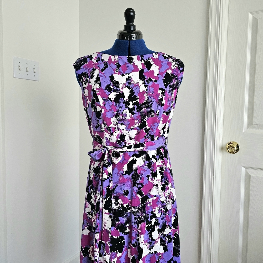 Kasper Fit & Flare Midi Dress Purple Abstract Print Boatneck Sleeveless Size 10